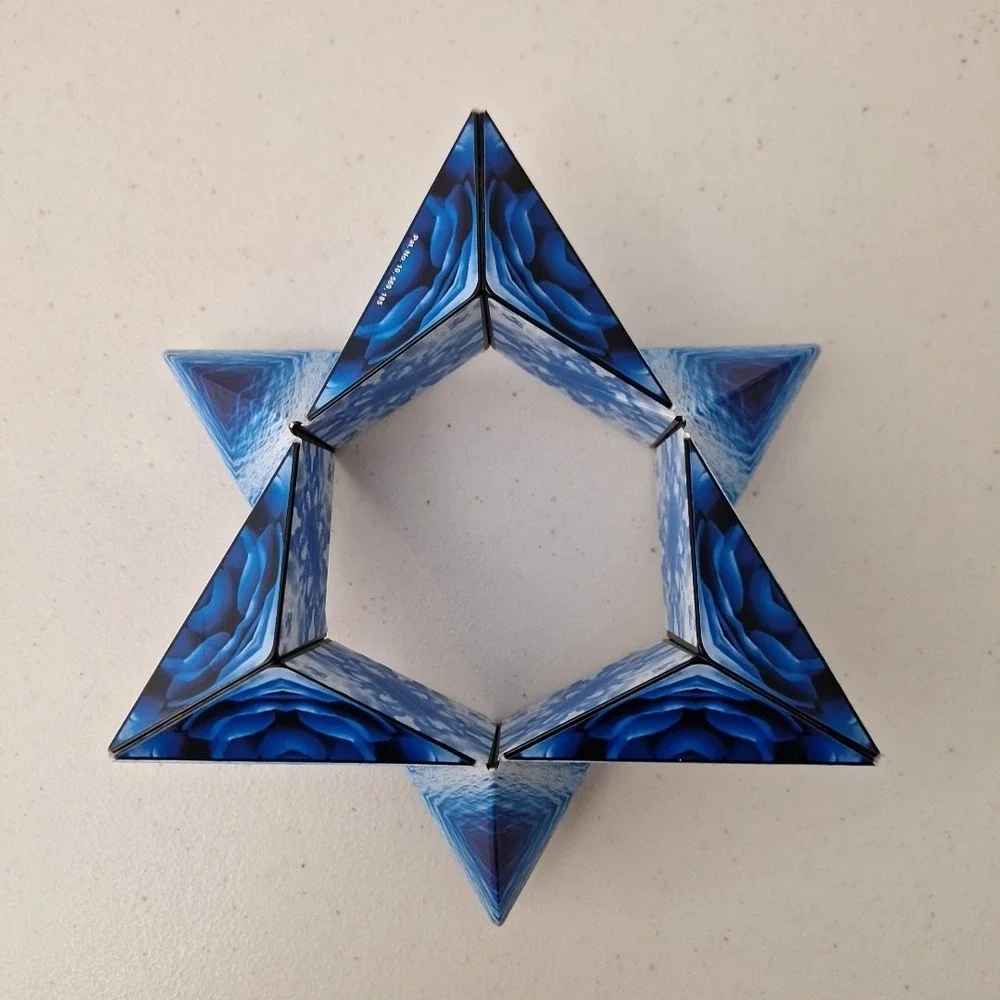 Shashibo Magnetic Magic Cube Fidget Shape-Shifting Cube Great Condition 2021